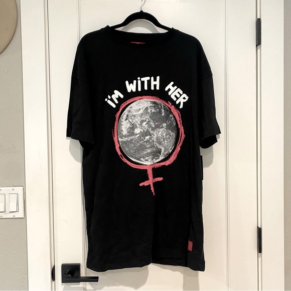 {CHNGE} “I’m With Her” T-Shirt Dress 🌎 - Picture 1 of 5